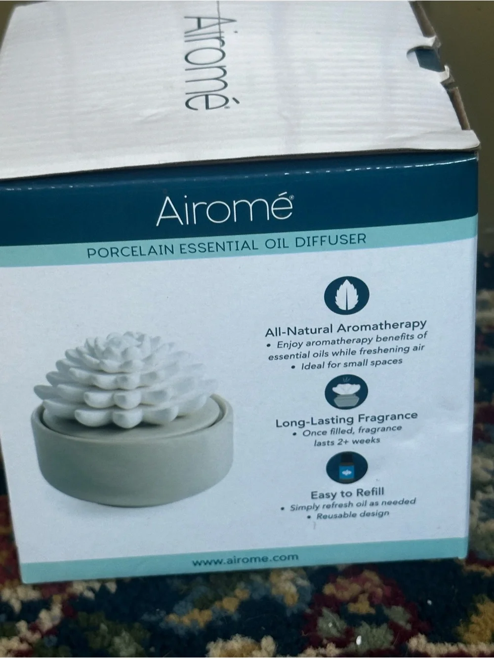 Airome elegant porcelain